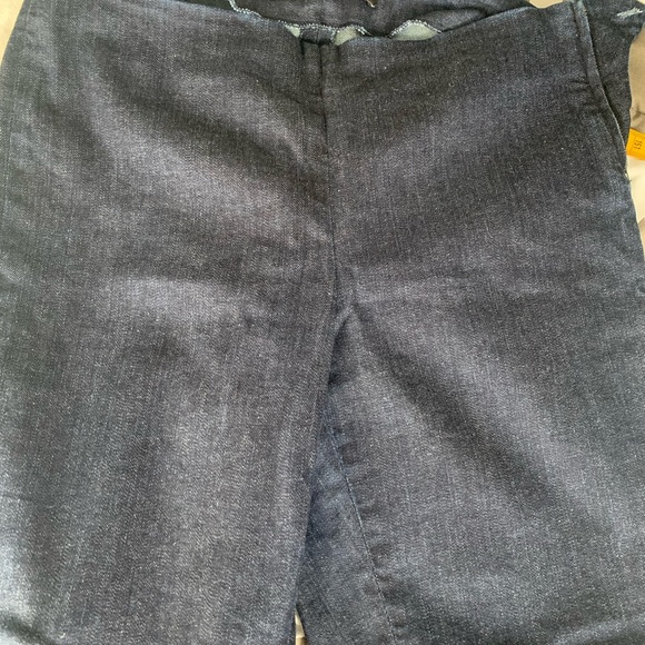 J Brand Jeans - Picture 5 of 5
